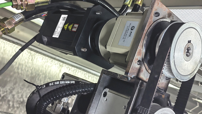 防爆伺服電機在自動車標噴涂車間方案